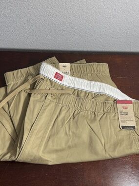 NWT Levis Jogger Pants Mens 4XL XX Chino Tapered Leg Stretch Casual Khaki Tan